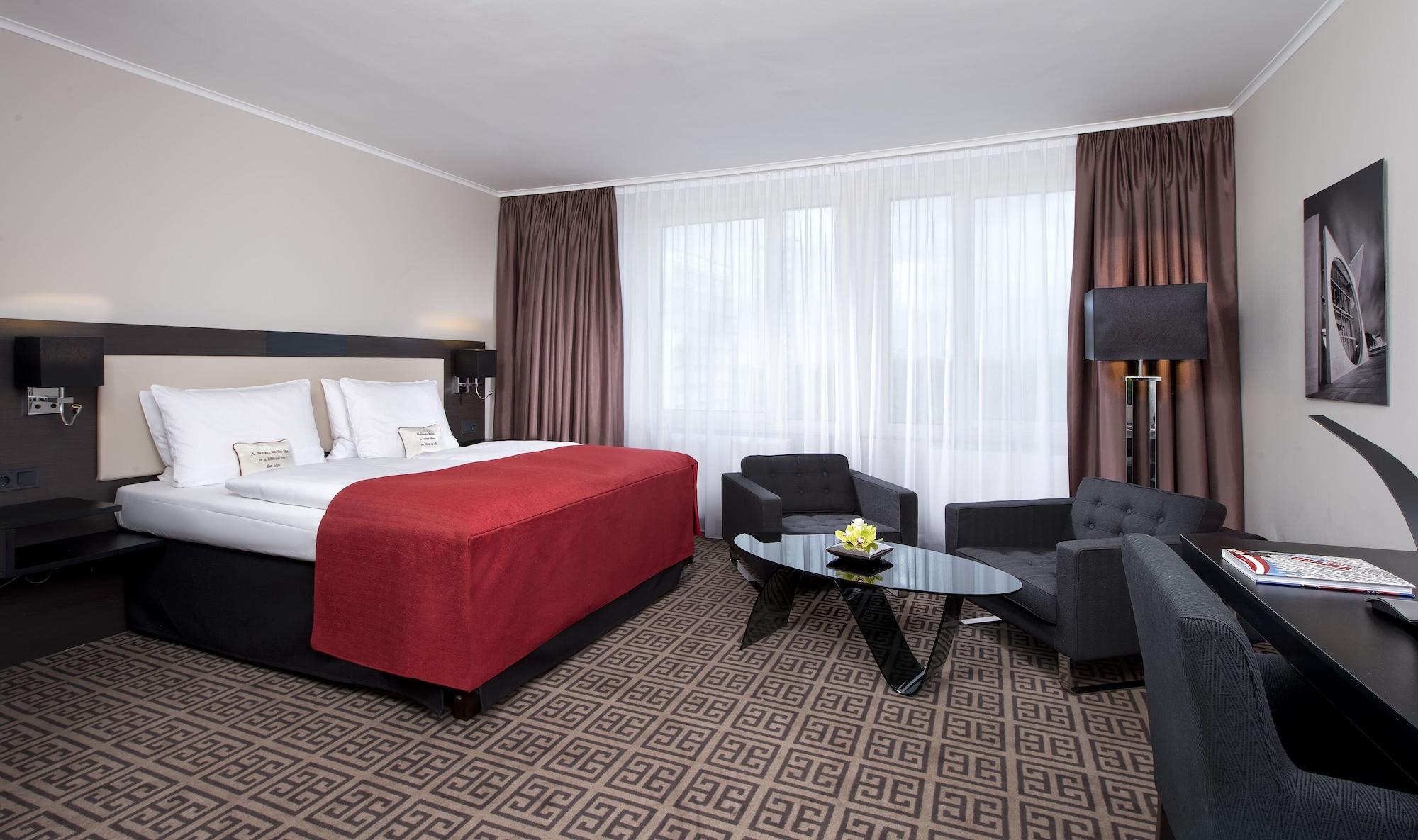 Hotel Palace Berlín Exterior foto A room at the hotel